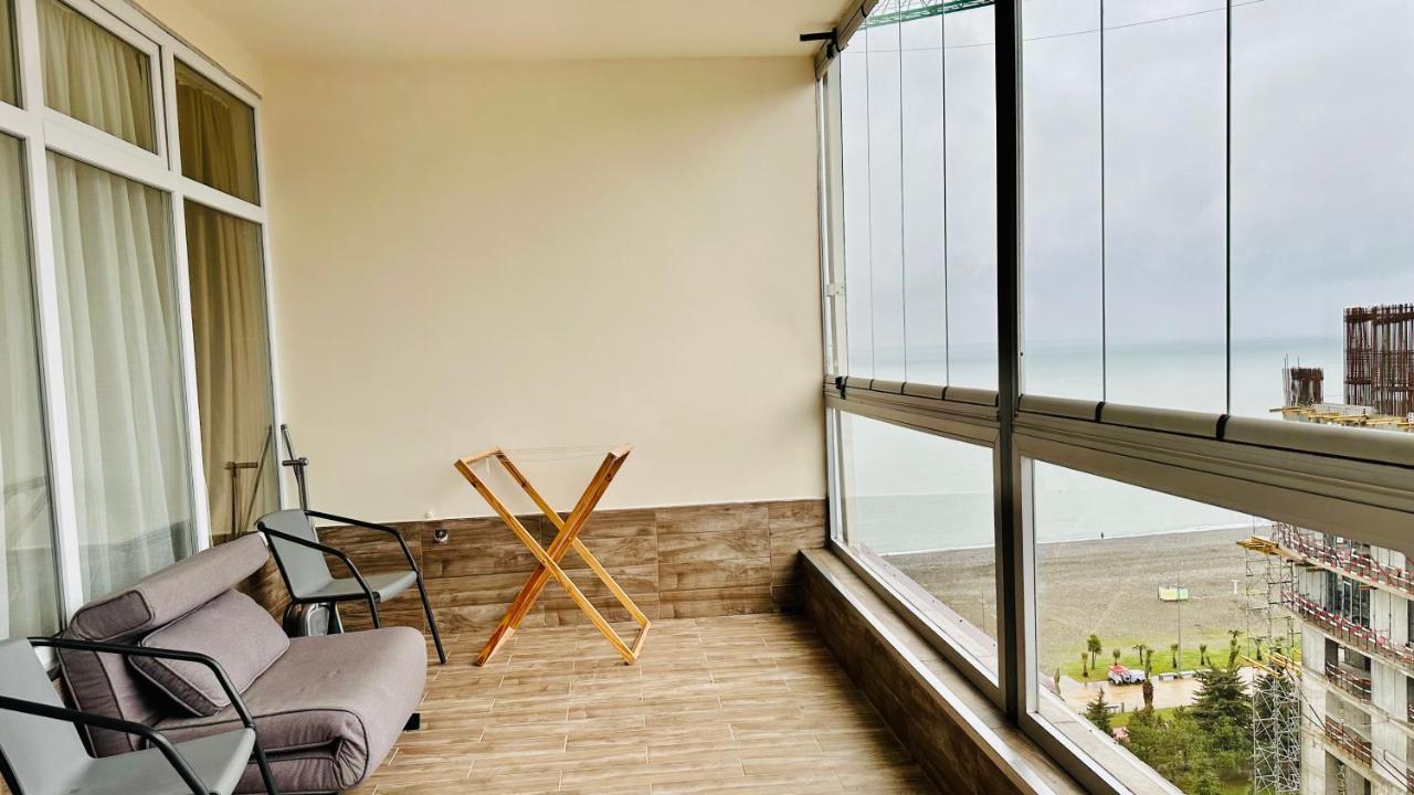 Magnolia Apartment Terrace 3 Batumi Kültér fotó
